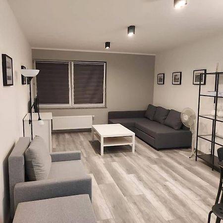 Uroczy Apartament W Scislym Centrum Gizycka Gizycko Exterior photo